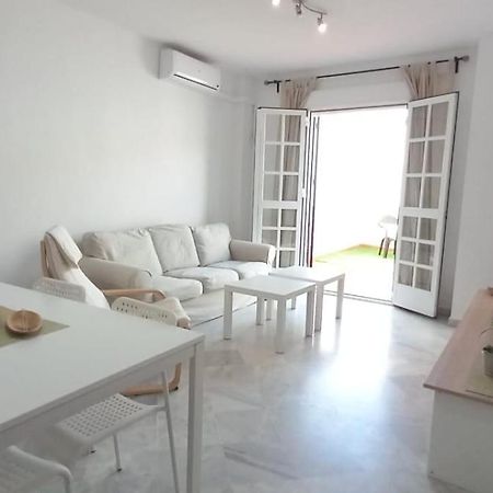 The 32 Apartment Bollullos de la Mitacion Exterior photo