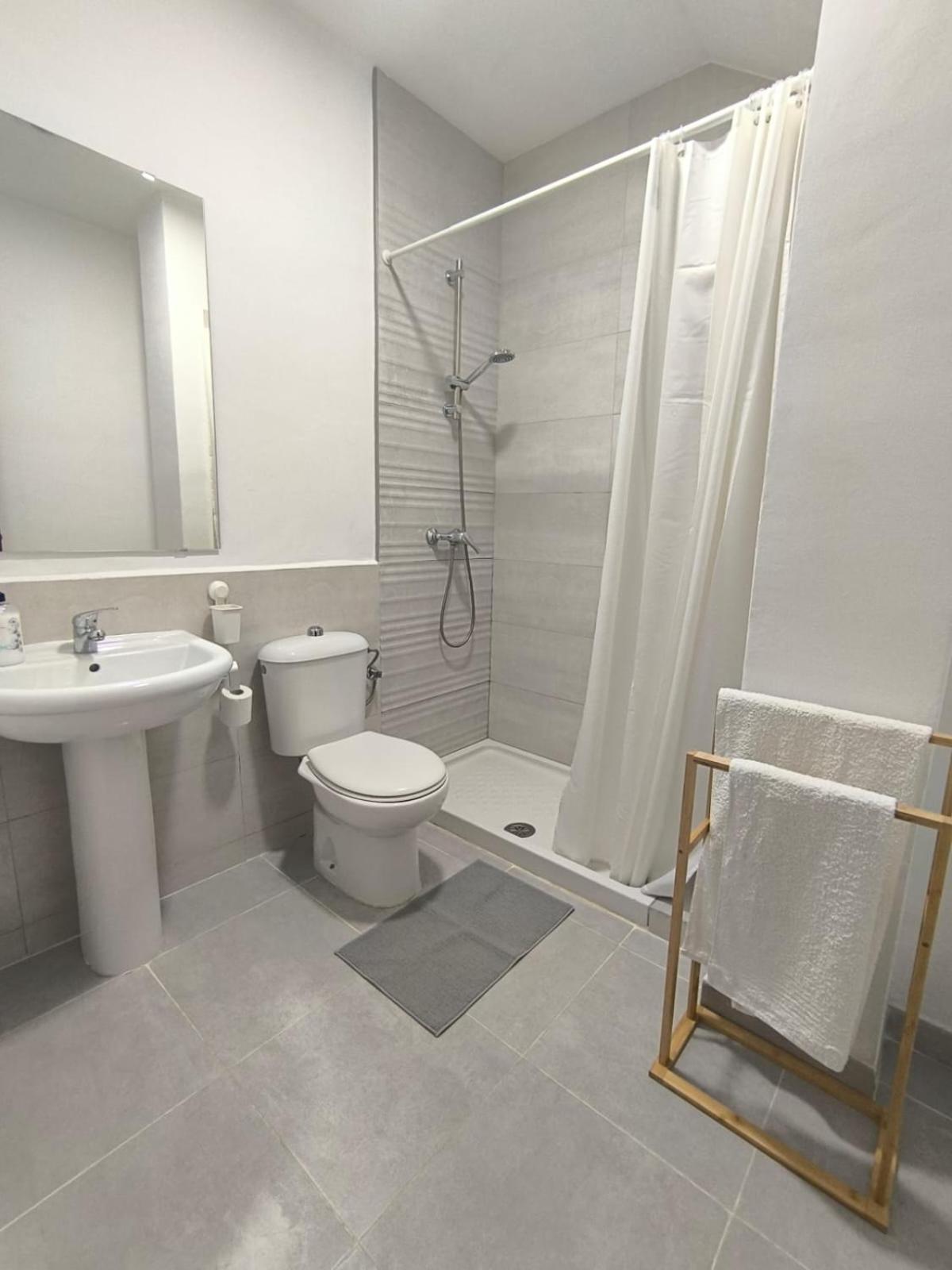 The 32 Apartment Bollullos de la Mitacion Exterior photo